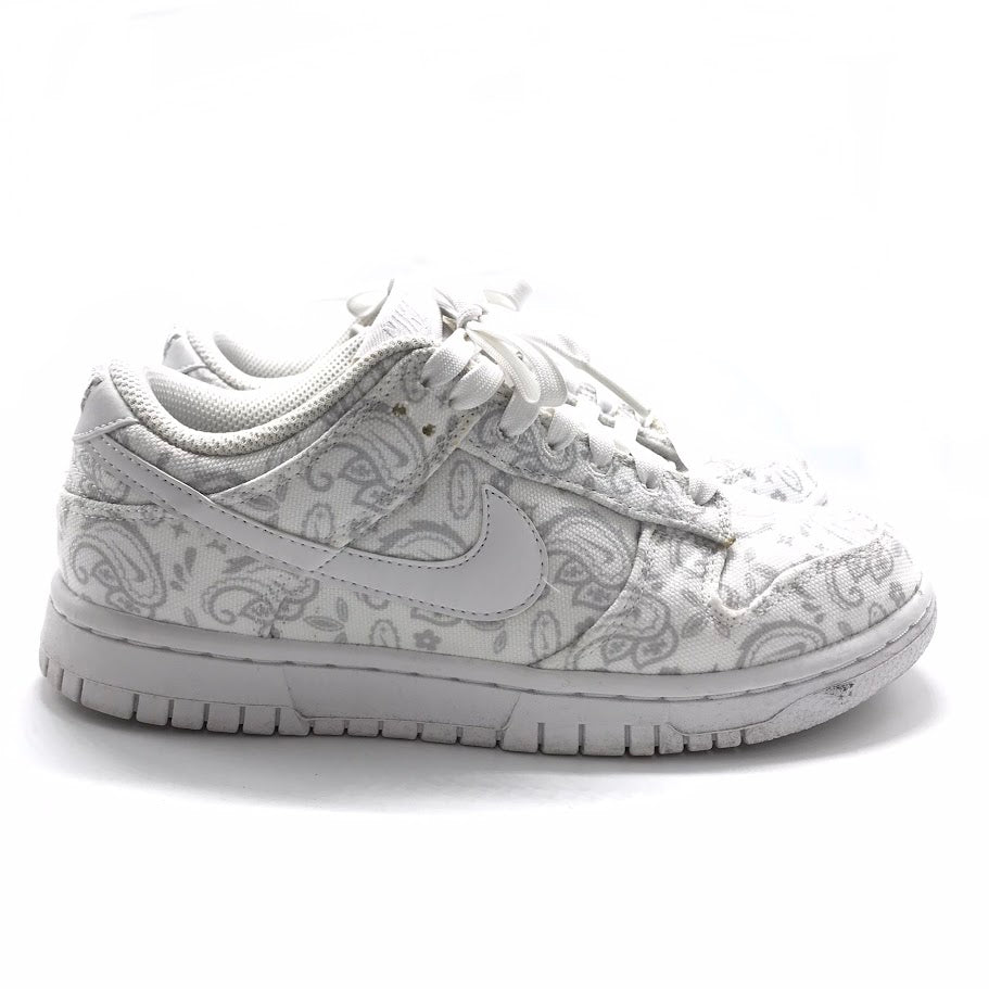 NIKE | ナイキ WMNS DUNK LOW ESS スニーカー DJ9955-100 ホワイト 23.5cm【倉吉店】