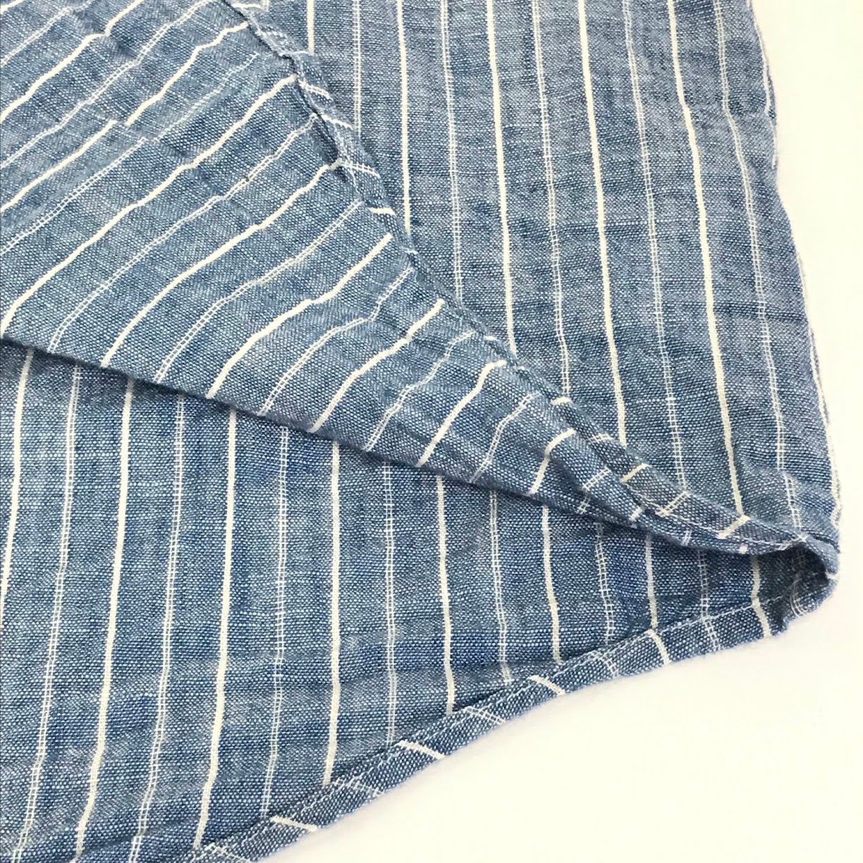 DESCENDANT | ディセンダント KENNEDYS CHAMBRAY ストライプ柄 半袖シャツ ブルー サイズ：3【倉吉店】