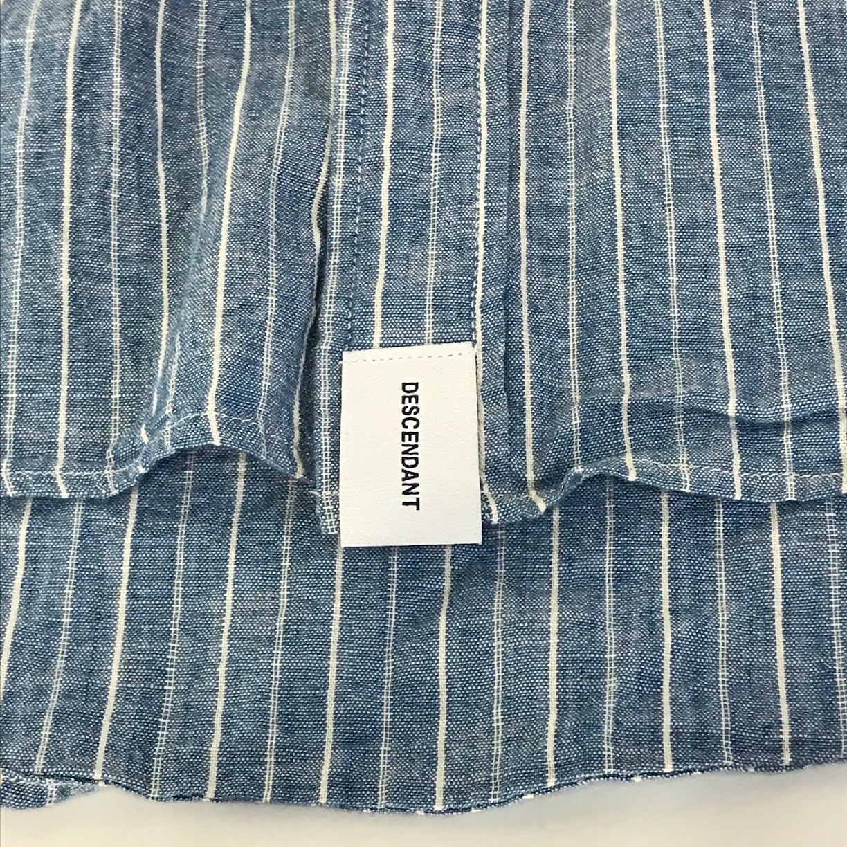 DESCENDANT | ディセンダント KENNEDYS CHAMBRAY ストライプ柄 半袖シャツ ブルー サイズ：3【倉吉店】