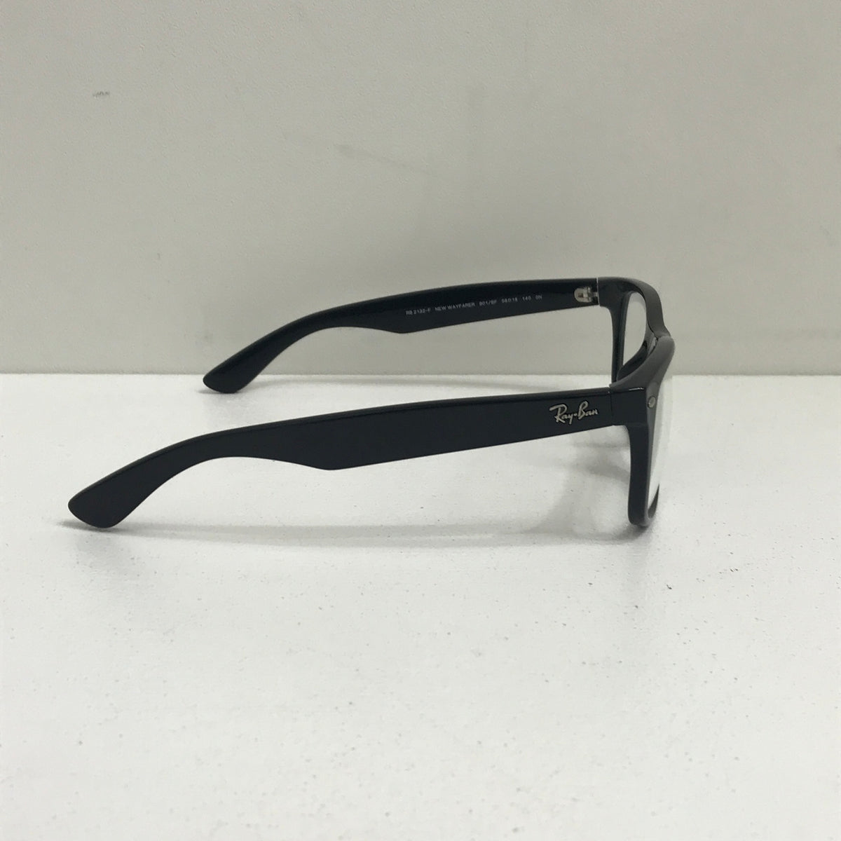 RAY BAN | レイバン New Wayfarer サングラス RB 2132-F ブラック【加古川店】
