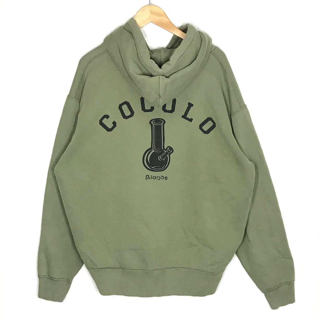 COCOLO BLAND | ココロブランド ロゴグラフィック プルオーバーパーカー パーカー カーキ サイズ：XXL【倉吉店】