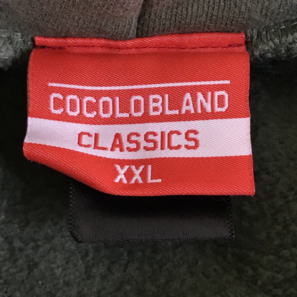 COCOLO BLAND | ココロブランド ロゴグラフィック プルオーバーパーカー パーカー カーキ サイズ：XXL【倉吉店】