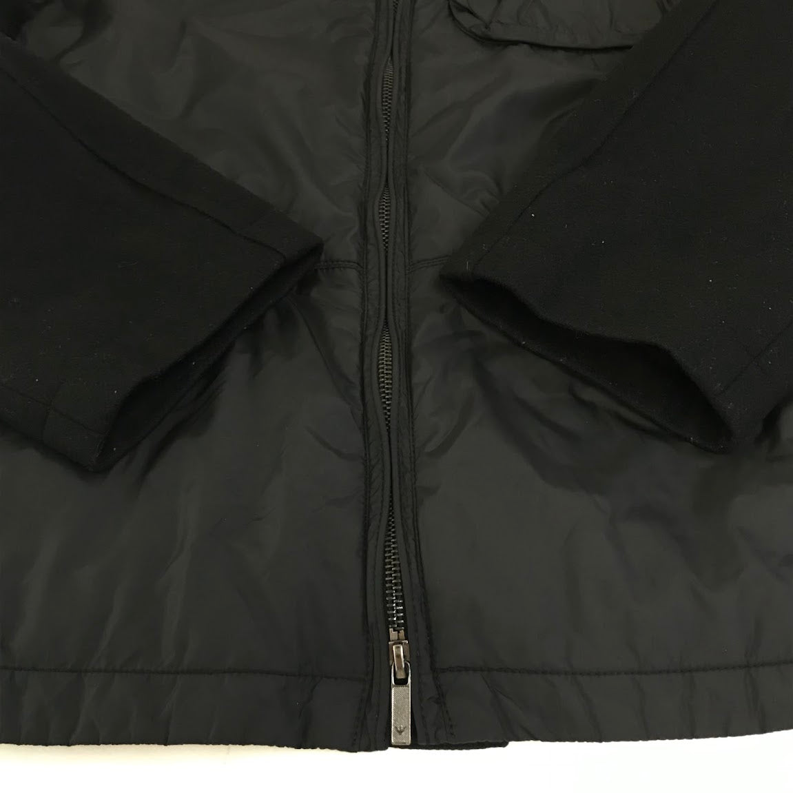Emporio Armani | エンポリオ・アルマーニ ブルゾン ブラック サイズ：46【倉吉店】