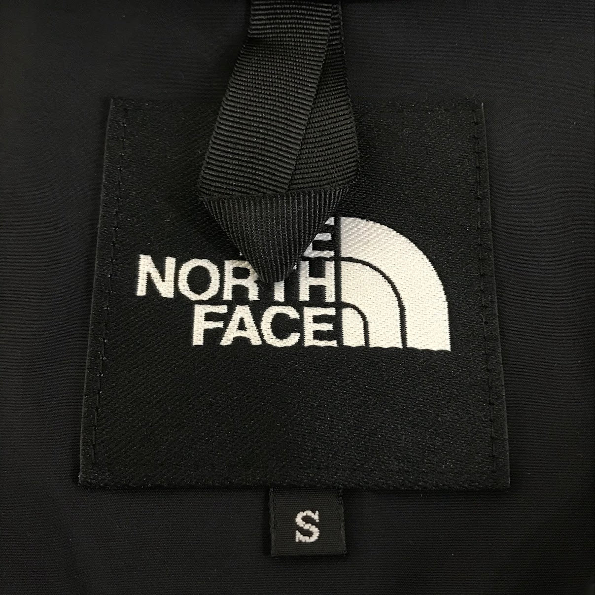 THE NORTH FACE | ザ・ノースフェイス RETRO MOUTAIN LIGHT JACKET レトロ マウンテンライトジャケット マウンテンパーカー NP12430R ブラック サイズ：S【倉吉店】
