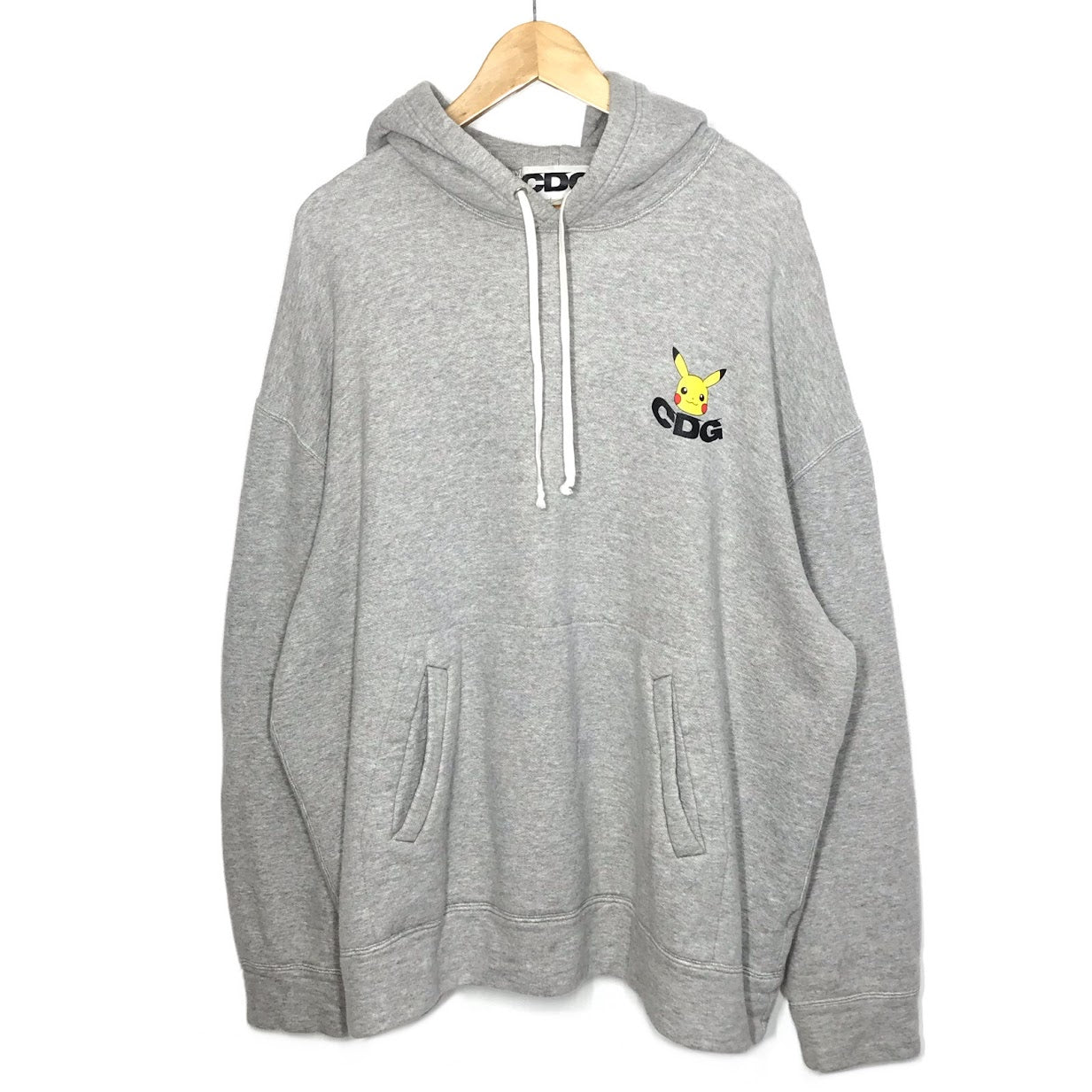 COMME des GARCONS | コムデギャルソン ×POKEMON ポケモンパーカー プルオーバーパーカー パーカー SJ-T002 グレー サイズ：M【倉吉店】