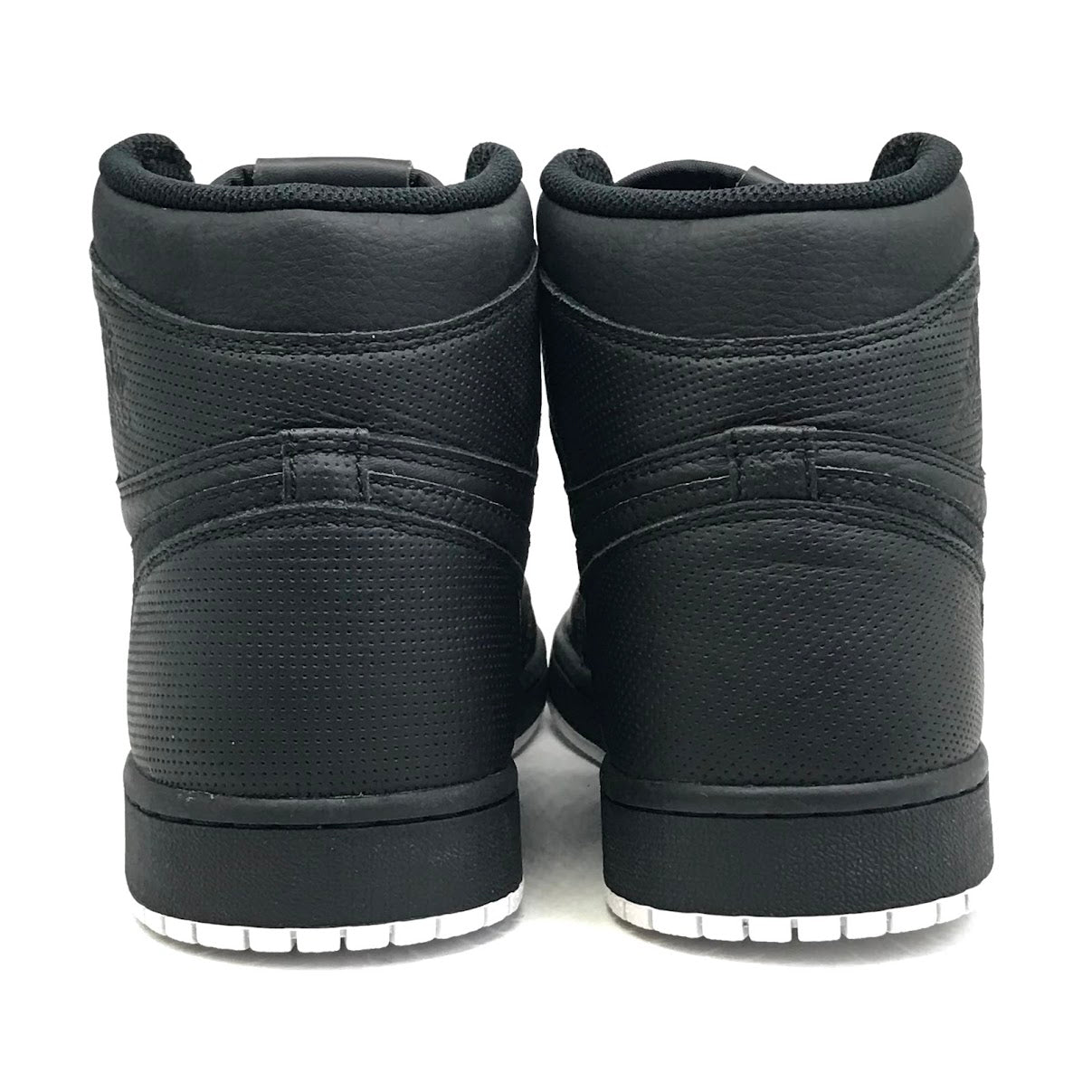 NIKE | ナイキ AIR JORDAN 1 RETRO HIGH OG 'BLACK PERFORATED' スニーカー 555088-002 ブラック 27.5cm【倉吉店】