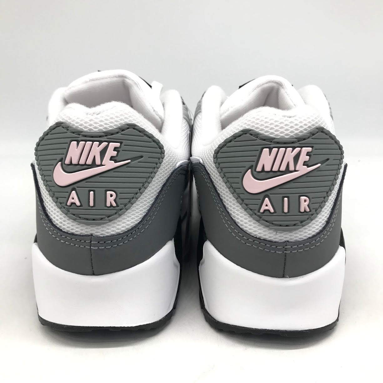 NIKE | ナイキ NIKE WMNS AIR MAX 90 スニーカー IU7542-012 グレー 26.5cm【倉吉店】