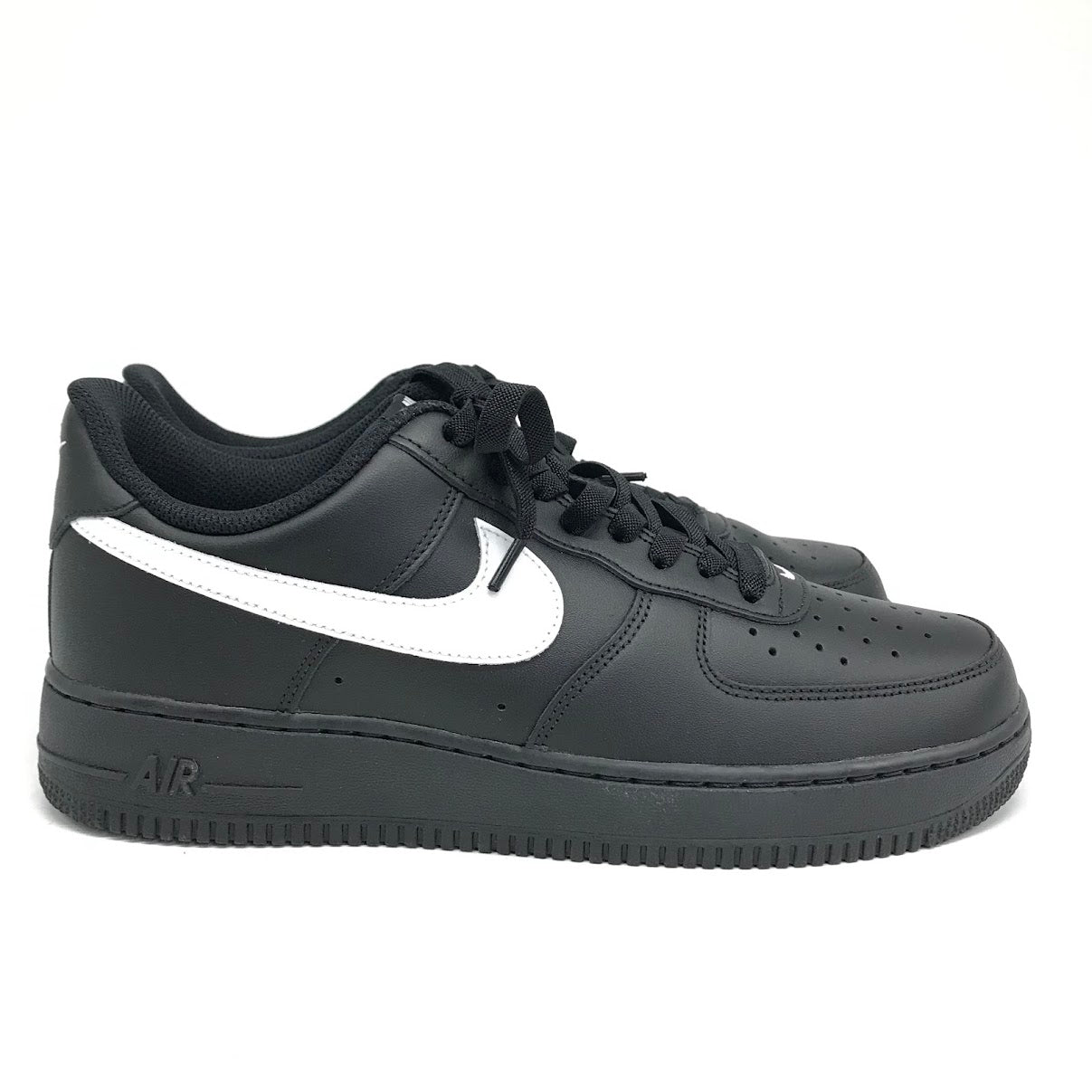 NIKE | ナイキ AIR FORCE 1 '07 スニーカー FZ0627-010 ブラック 28cm【倉吉店】