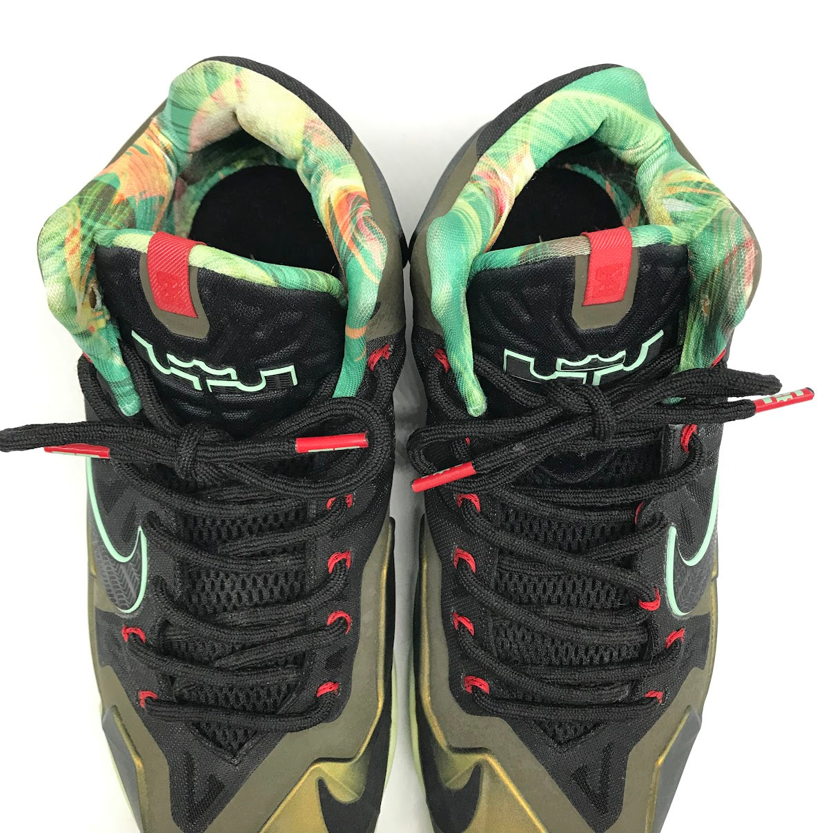 NIKE | ナイキ LEBRON XI スニーカー 616175-700 グリーン 27cm【倉吉店】
