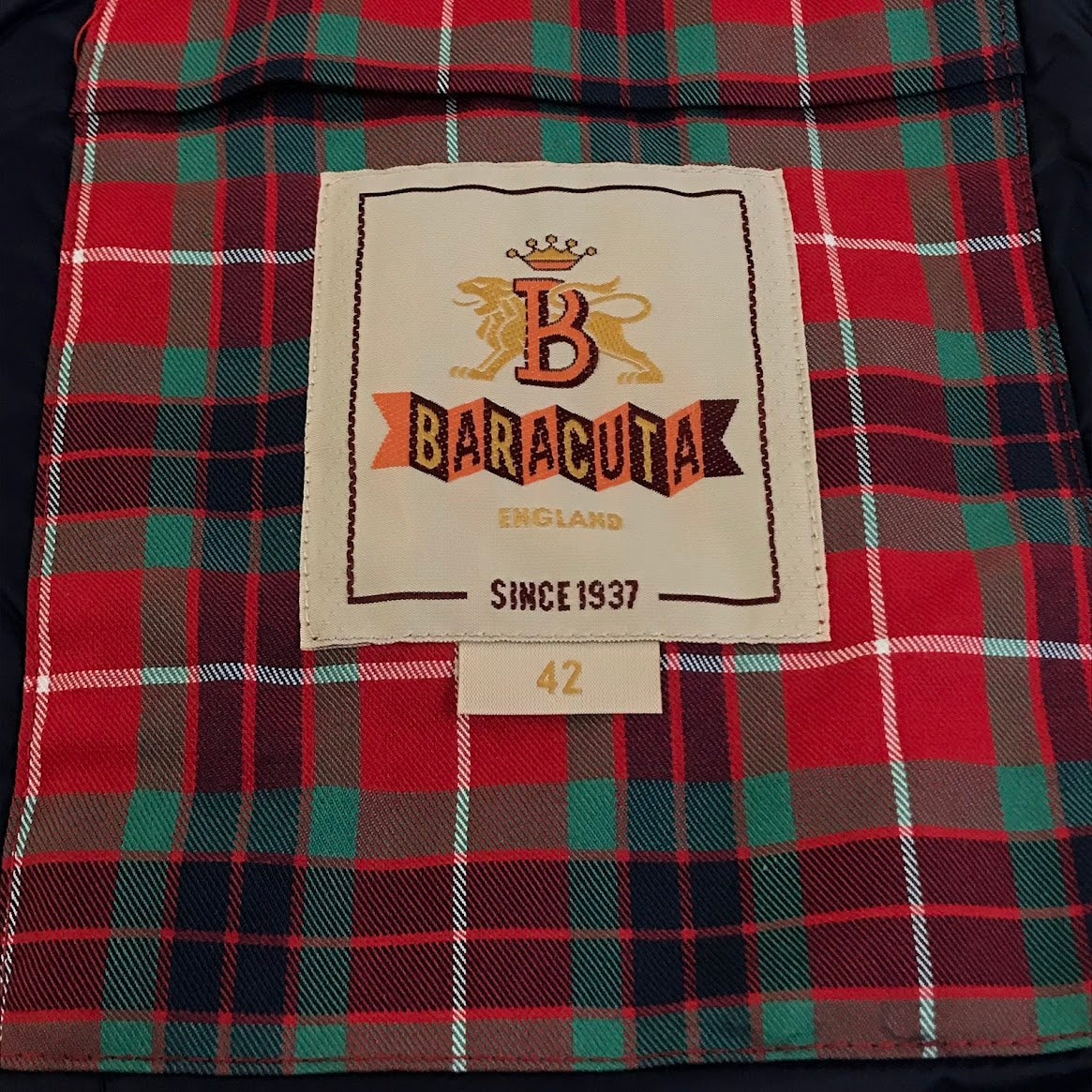 BARACUTA | バラクータ キルティング 中綿ベスト BRGIL0018 ネイビー サイズ：42【倉吉店】