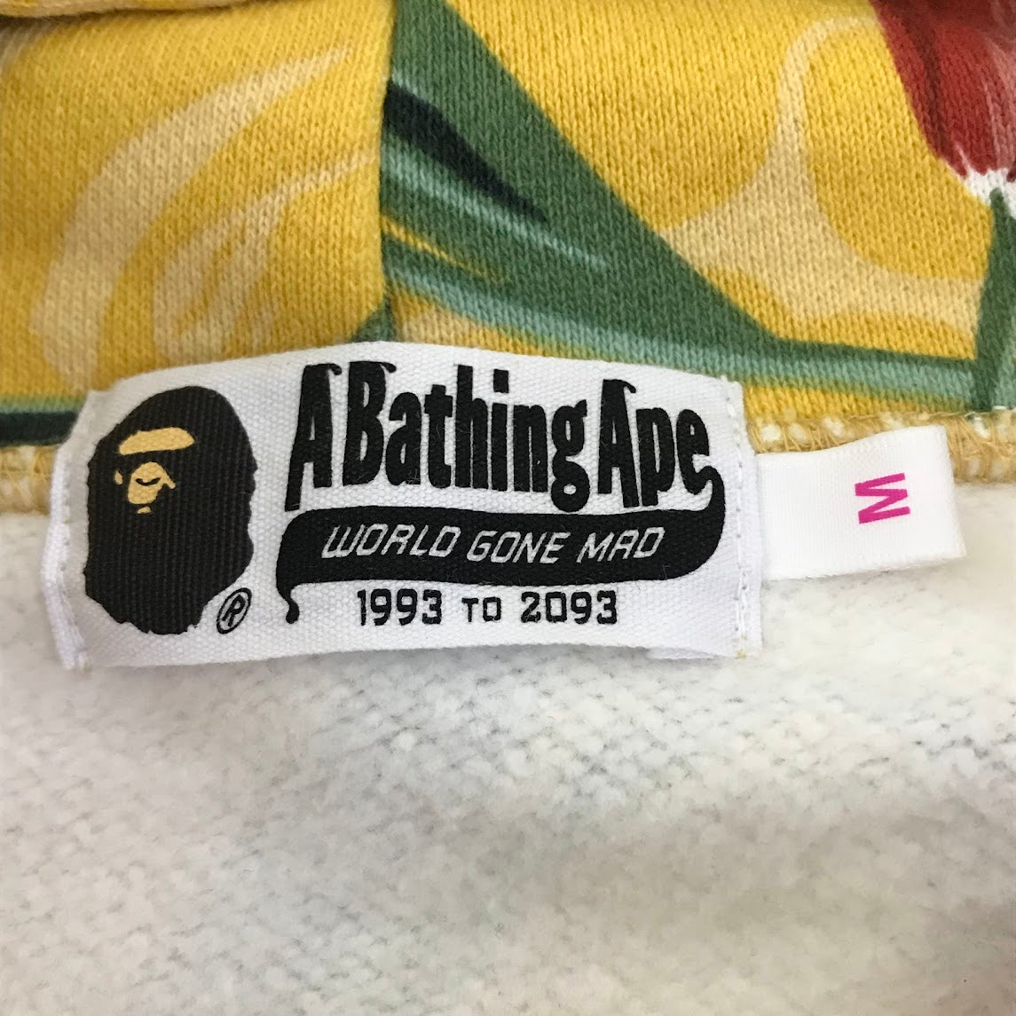 A BATHING APE | アベイシングエイプ TULIP CAMO プルオーバーパーカー チューリップ柄 パーカー 001PPK802004L イエロー サイズ：M【倉吉店】
