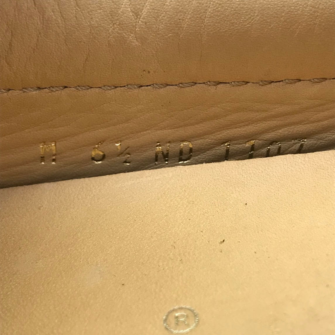 LOUIS VUITTON | ルイ・ヴィトン アリゾナラインローファー ローファー ND1107 ホワイト 25.5cm【倉吉店】