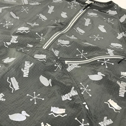 NOROLL | ノーロール SIGN REFLECTION PULLOVER 総柄 ナイロンプルオーバー ナイロンジャケット グレー【倉吉店】