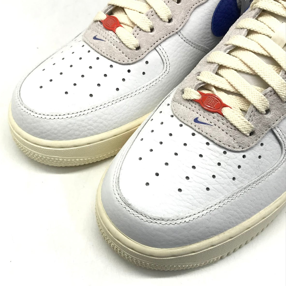 NIKE | ナイキ WMNS AIR FORCE 1 07 LX スニーカー DR0148-100 ブルー 29cm【倉吉店】
