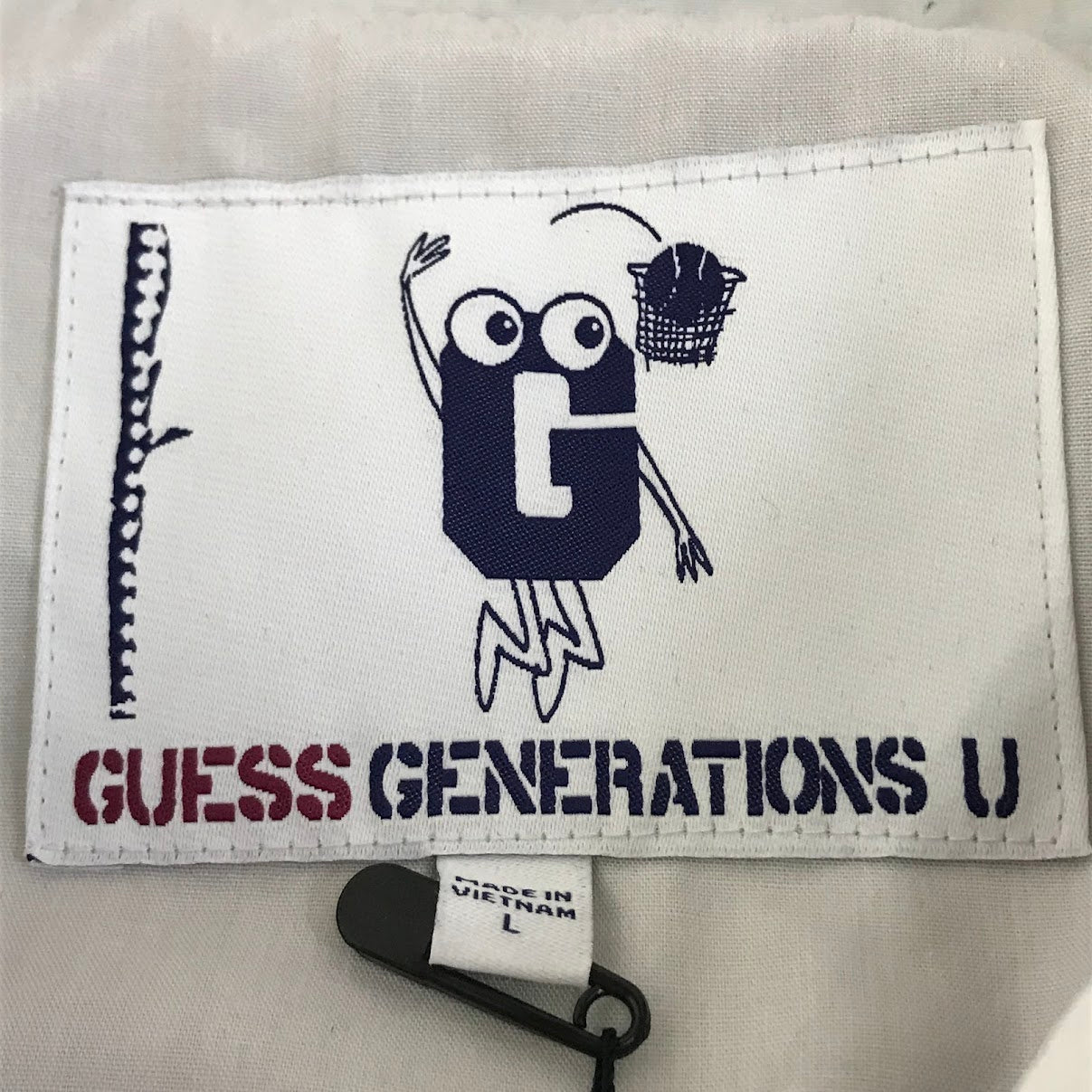 Guess | ゲス GENERATIONS COACH JACKET コーチジャケット ナイロンジャケット M0GMK1W7706 グレー サイズ：L【倉吉店】