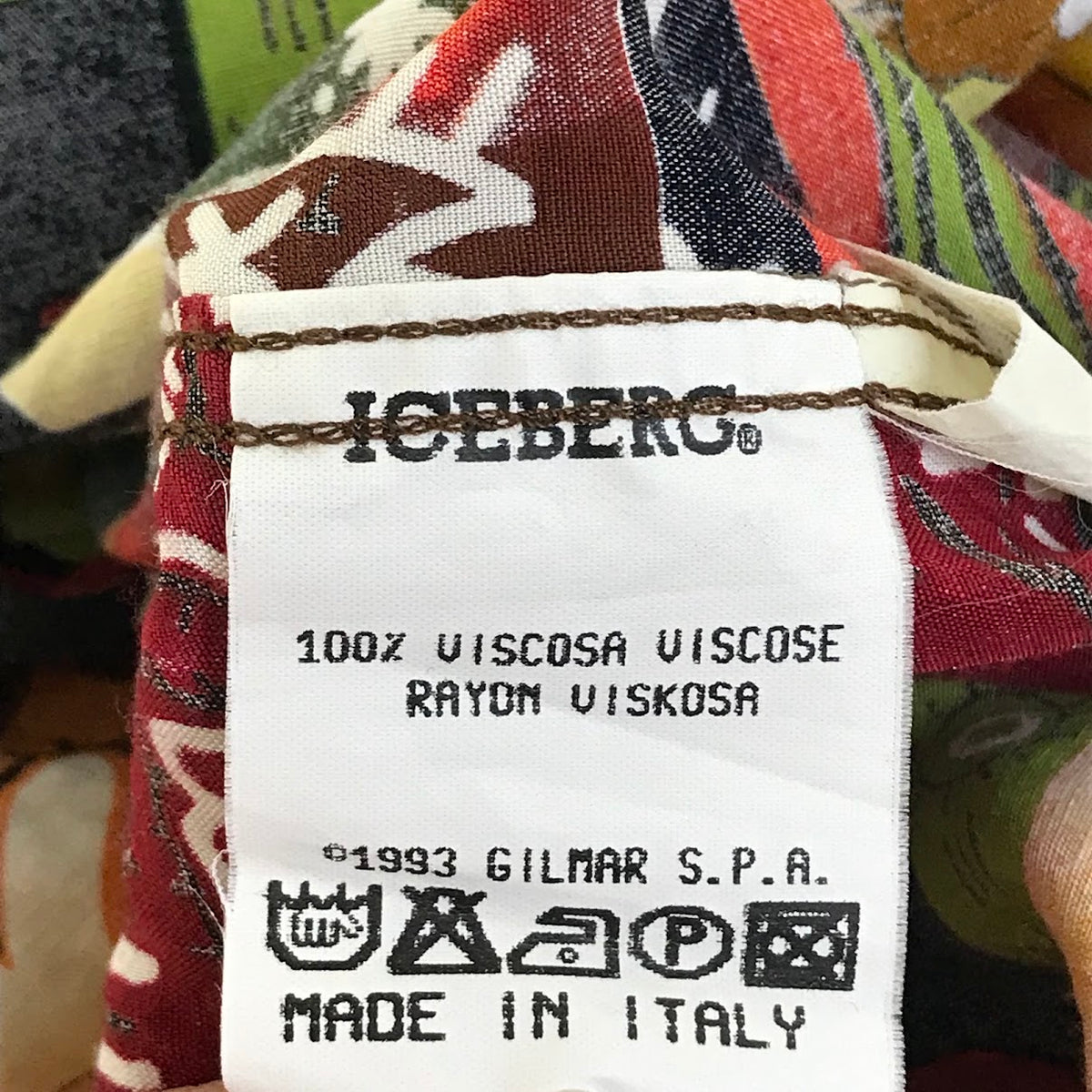 ICEBERG｜アイスバーグ 総柄 半袖シャツ サイズ：M【倉吉店】【代金引換不可・日時指定不可】【ポスト投函】