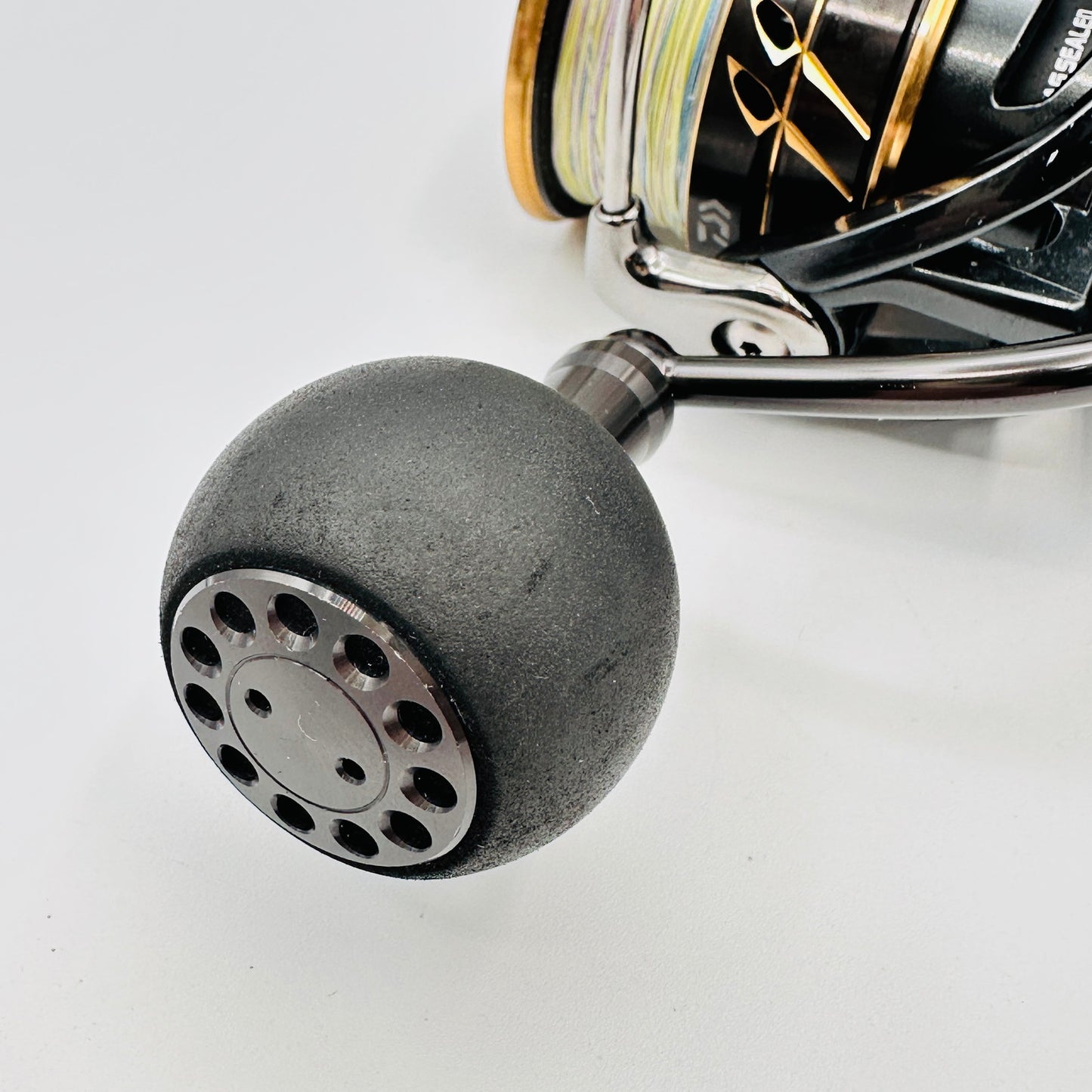 【倉吉店】 中古 ダイワ | ダイワ リール 22 CALDIA SW5000D-CXH/カルディア 【スピニングリール】 【85】