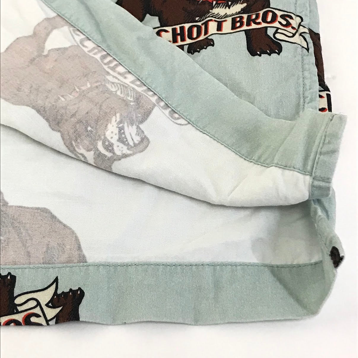 schott | ショット BULLDOG HAWAIIAN SHIRT ブルドッグ柄 半袖シャツ 3125067 ブルー サイズ：L【倉吉店】【代金引換不可・日時指定不可】【ポスト投函】