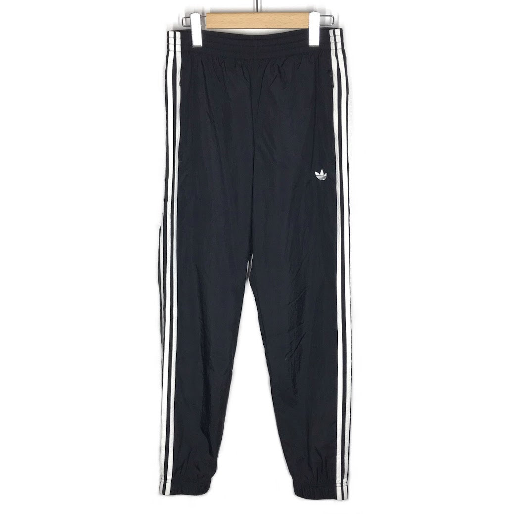 adidas Originals | アディダスオリジナルス REKIVE WOVEN TRACKSUIT トラックパンツ パンツ IL2462 ブラック サイズ：M【倉吉店】