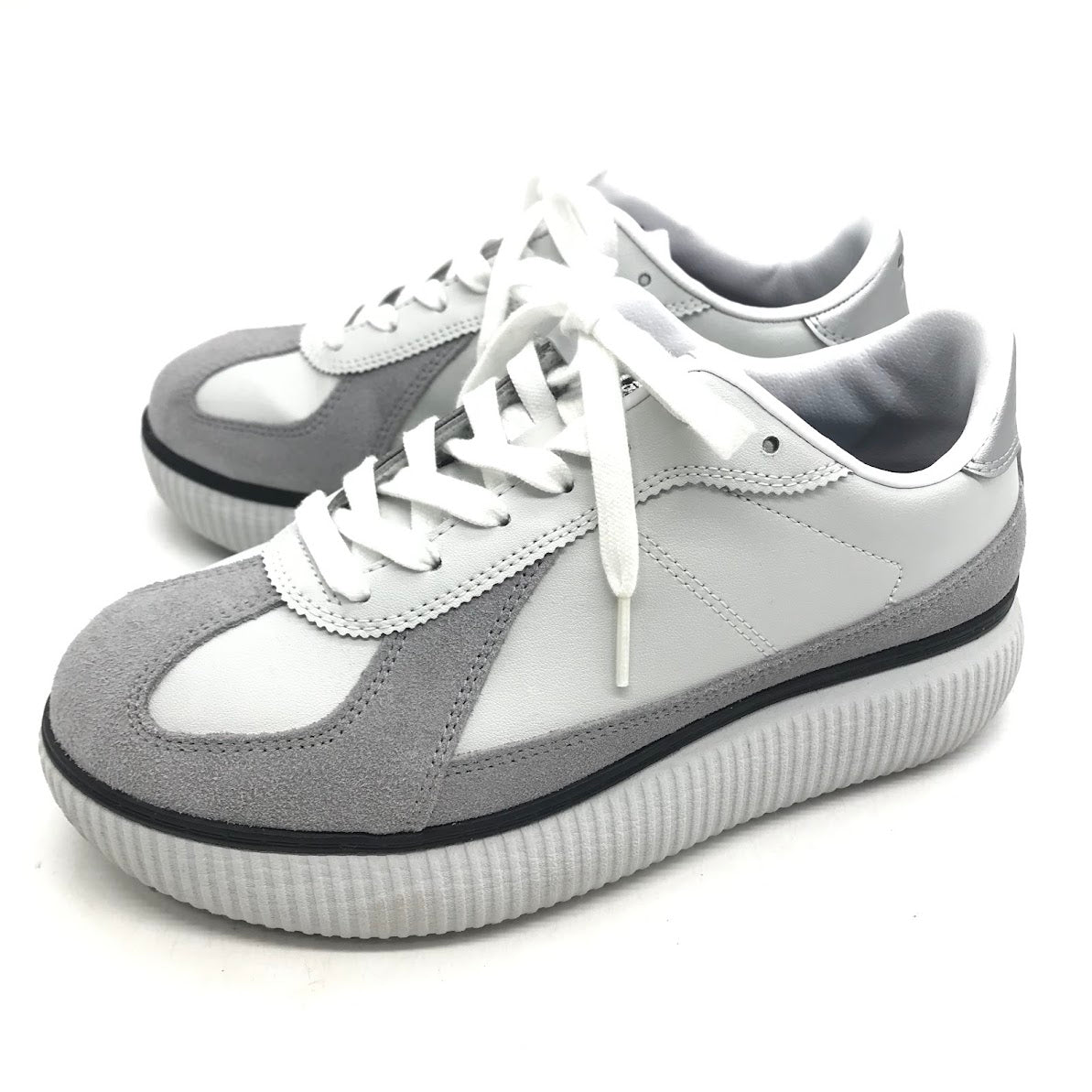 ONITSUKA TIGER | オニツカタイガー DELECITY スニーカー 1183B874 グレー 24.5cm【倉吉店】