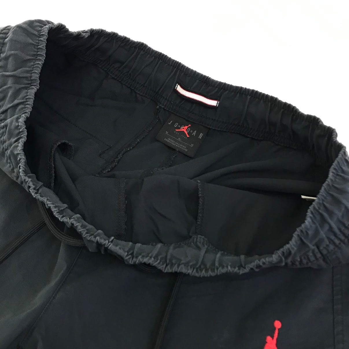 NIKE | ナイキ JORDAN BRAND AS M J ESS WOVEN PANT ナイロンパンツ ウーブンパンツ パンツ DA9835-010 ブラック サイズ：M【倉吉店】