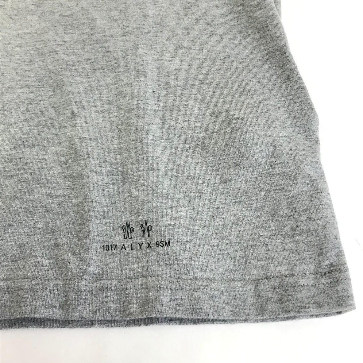 MONCLER | モンクレール ×ALYX 9SM（アリクス）MAGLIA T-SHIRT 半袖Ｔシャツ F209Y8C71010 グレー サイズ：M【倉吉店】【代金引換不可・日時指定不可】【ポスト投函】
