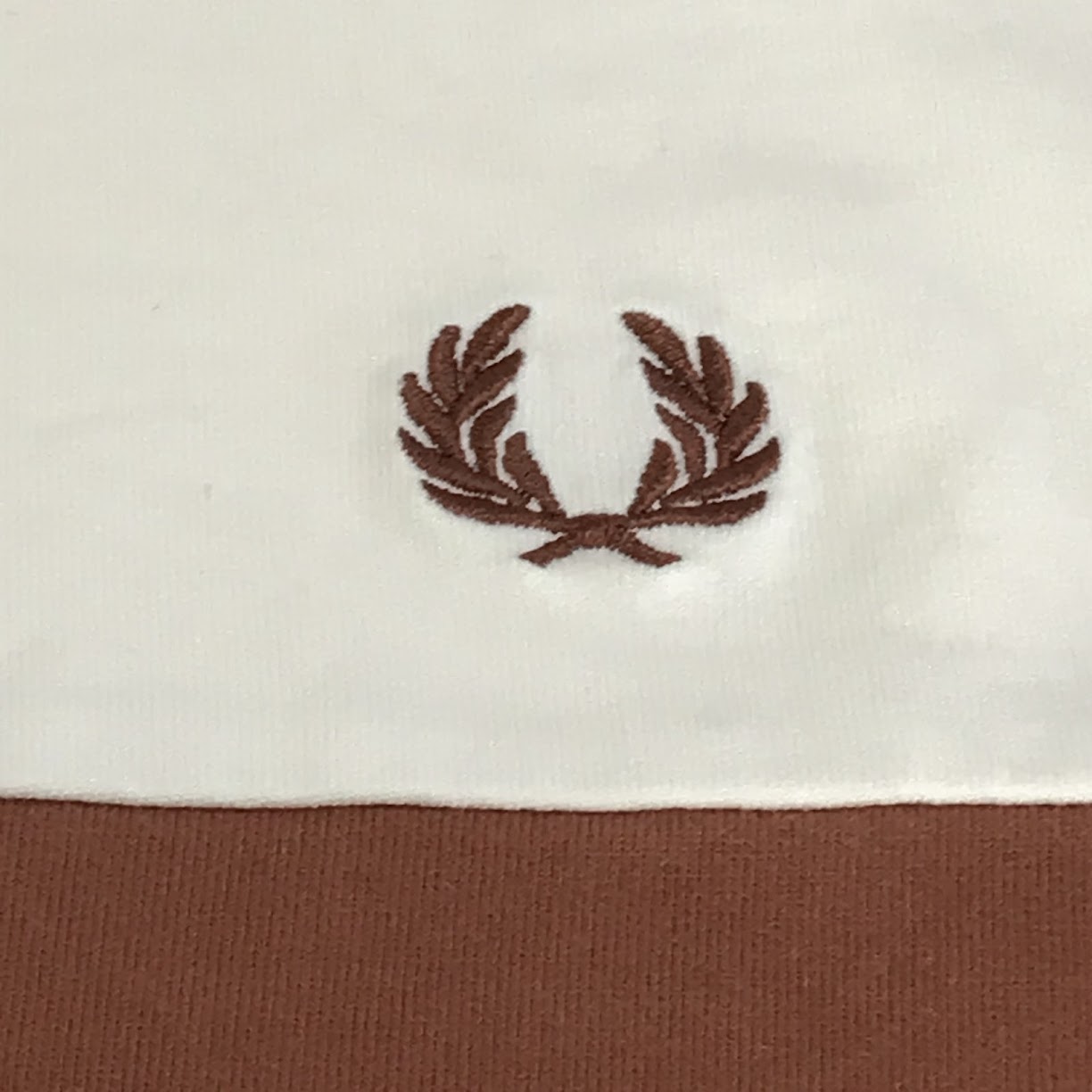 FRED PERRY | フレッドペリー パネルドTシャツ 半袖Ｔシャツ M9860 ホワイト系 サイズ：L【倉吉店】