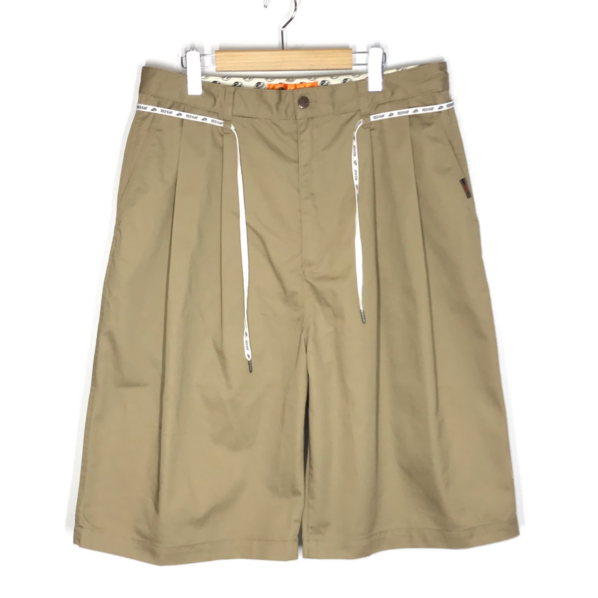 RED KAP | レッドキャップ TUCK WIDE BAGGY SHORTS タックワイドバギーショーツ ハーフパンツ ショートパンツ 261-1480 ベージュ サイズ：L【倉吉店】