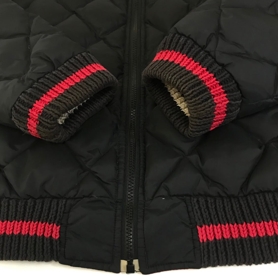 TOMMY HILFIGER | トミーヒルフィガー リバーシブルダウンジャケット ダウンジャケット ブラック×レッド サイズ：L【倉吉店】