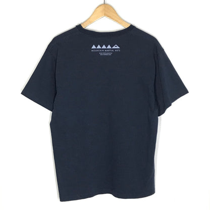 MOUNTAIN MARTIAL ARTS｜マウンテンマーシャルアーツ ポケットT 半袖Ｔシャツ ネイビー サイズ：L【倉吉店】