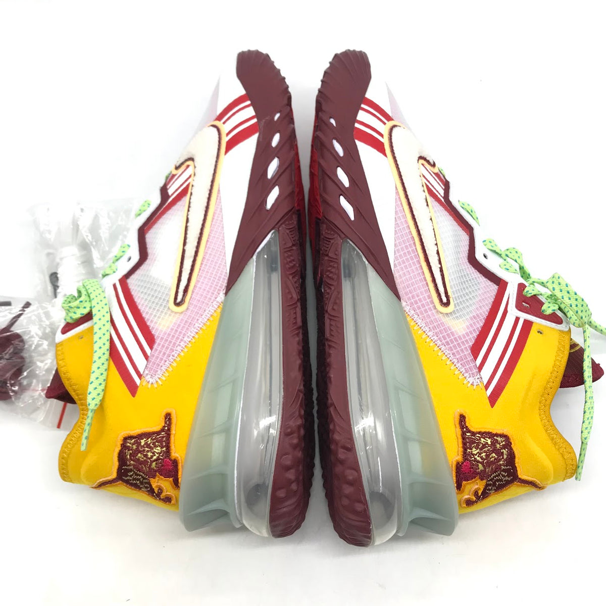 NIKE | ナイキ × MIMI PALNGE(ミミ プランジュ) LEBRON 18 LOW 'HIGHER LEARNING' スニーカー CV7562-102 ホワイト/チーム レッド 27.5cm【倉吉店】