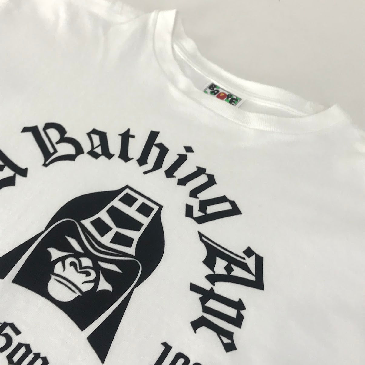 A BATHING APE | アベイシングエイプ MAD GENERAL COLLEGE TEE 半袖Ｔシャツ 1L30110059 ホワイト サイズ：L【倉吉店】【代金引換不可・日時指定不可】【ポスト投函】