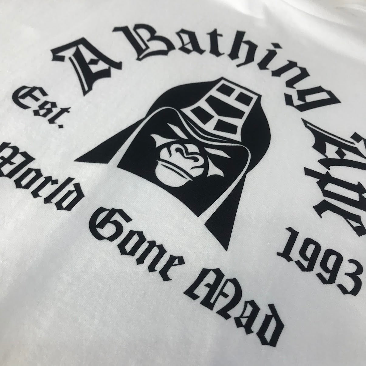 A BATHING APE | アベイシングエイプ MAD GENERAL COLLEGE TEE 半袖Ｔシャツ 1L30110059 ホワイト サイズ：L【倉吉店】【代金引換不可・日時指定不可】【ポスト投函】