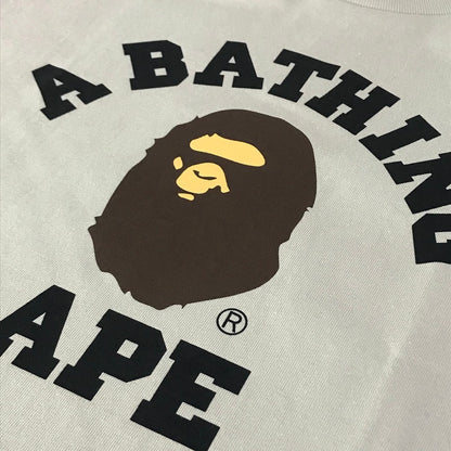 A BATHING APE | アベイシングエイプ COLLEGE TEE 半袖Ｔシャツ 1L30110001 ベージュ サイズ：M【倉吉店】【代金引換不可・日時指定不可】【ポスト投函】