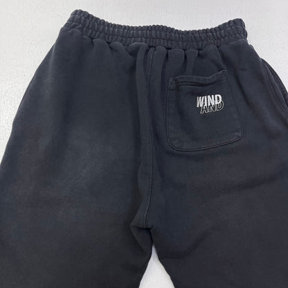 WIND AND SEA | ウィンダンシーウインダンシー SULFUR DYEING LOGO SWEATPANT パンツ WDS-O-ESD-26-Q2-PT-01 ブラック サイズ：M【加古川店】