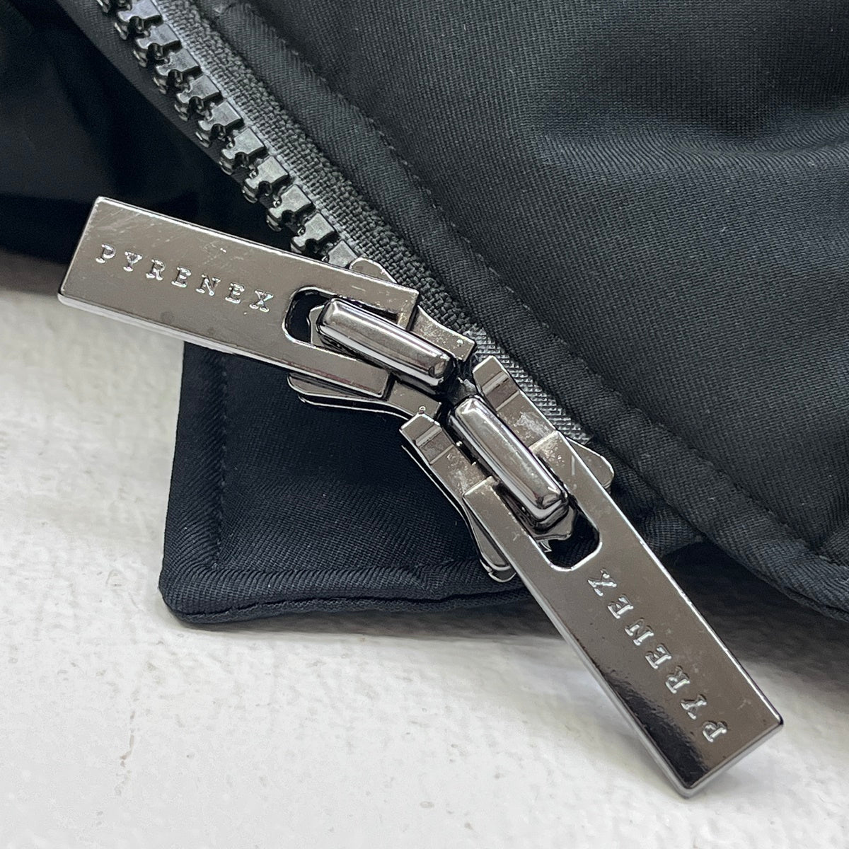 Pyrenex | ピレネックス SPOUTNIC 22AW ダウンジャケット W21P2 ブラック サイズ：36【加古川店】