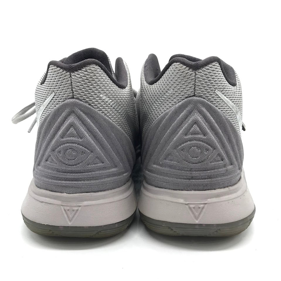 NIKE | ナイキ Kyrie 5 GS スニーカー AQ2456-001 グレー 23.5cm【倉吉店】