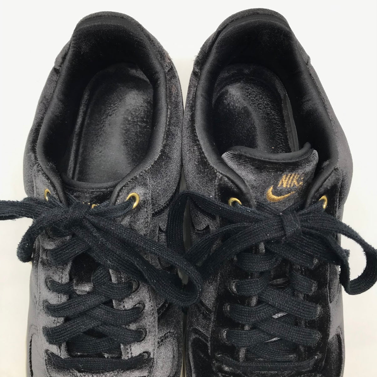 NIKE | ナイキ AIR FORCE 1 '07 PREMIUM 'VELOUR' スニーカー AT4144-001 ブラック 27cm【倉吉店】