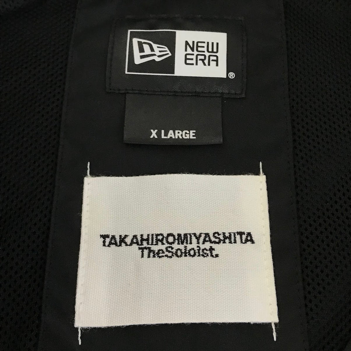 TAKAHIRO MIYASHITA TheSoloist. | タカヒロミヤシタソザソロイスト × NEW ERA(ニューエラ) COACH JACKET コーチジャケット ナイロンジャケット ブラック サイズ：XL【倉吉店】