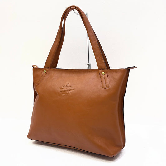Dakota | ダコタ ｷｭｰﾌﾞﾄｰﾄ made in japan トートバッグ 1030303 キャメル【加古川店】