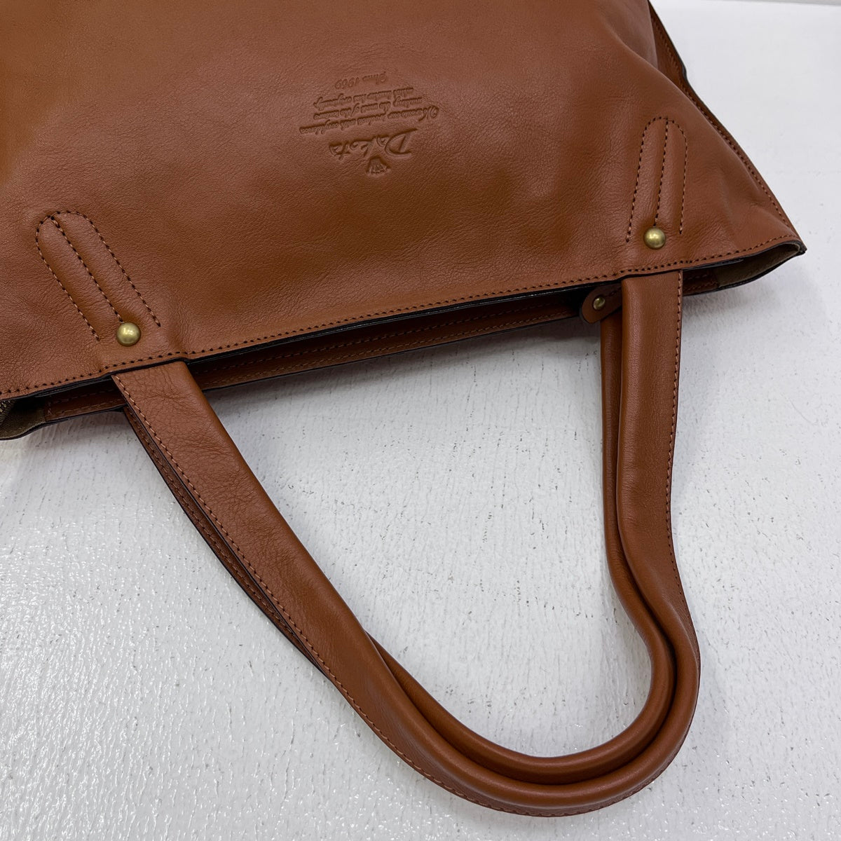 Dakota | ダコタ ｷｭｰﾌﾞﾄｰﾄ made in japan トートバッグ 1030303 キャメル【加古川店】
