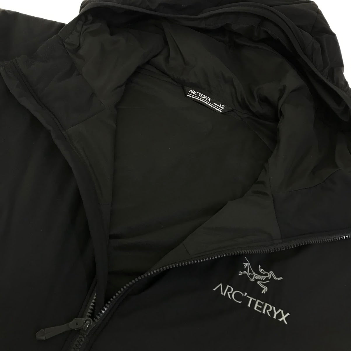 ARC'TERYX | アークテリクス ATOM HOODY アトムフーディ 中綿ジャケット X000007487 ブラック サイズ：L【倉吉店】