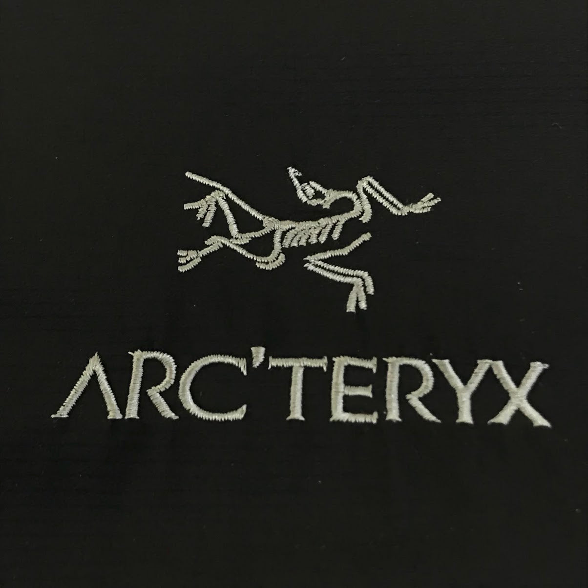 ARC'TERYX | アークテリクス ATOM HOODY アトムフーディ 中綿ジャケット X000007487 ブラック サイズ：L【倉吉店】