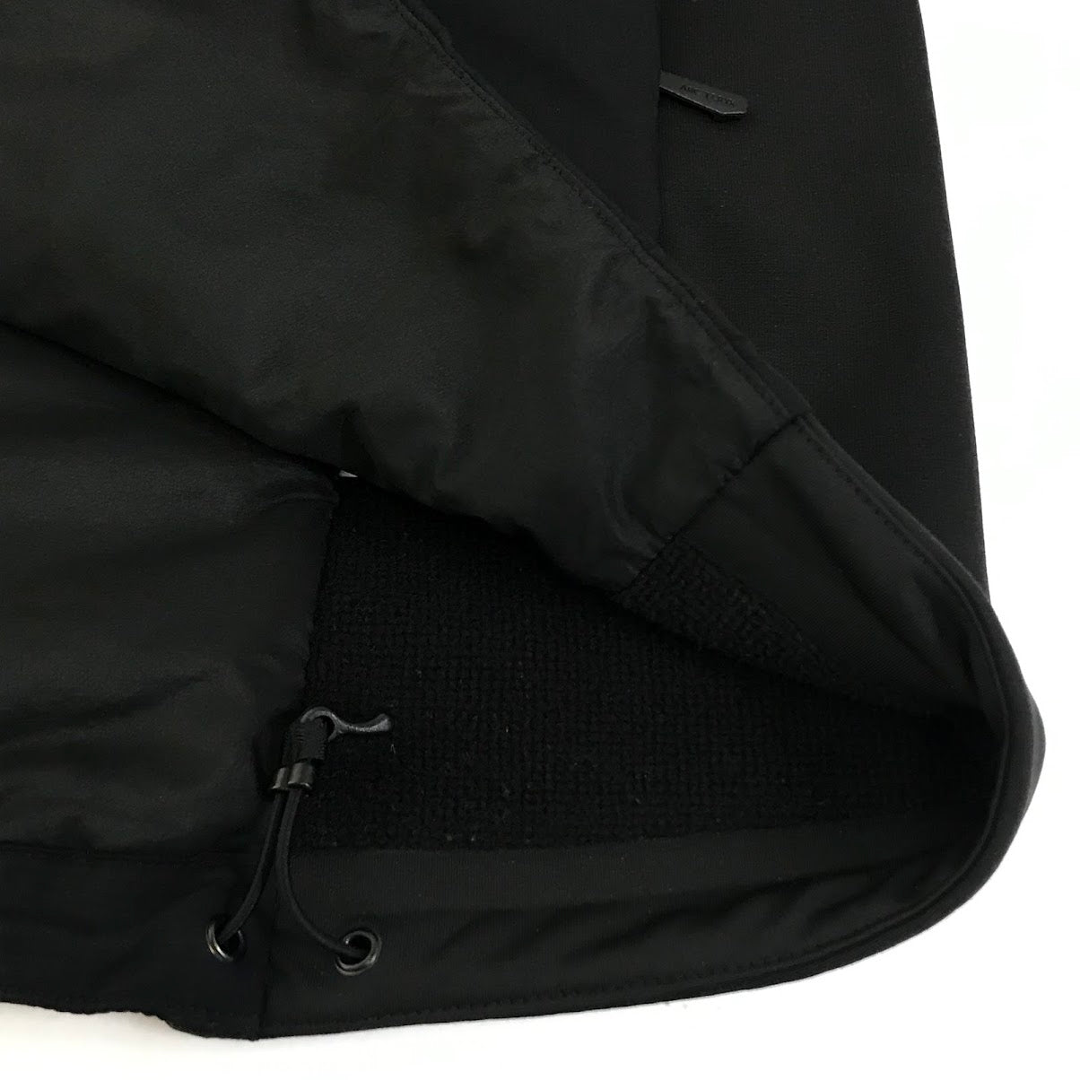 ARC'TERYX | アークテリクス ATOM HOODY アトムフーディ 中綿ジャケット X000007487 ブラック サイズ：L【倉吉店】
