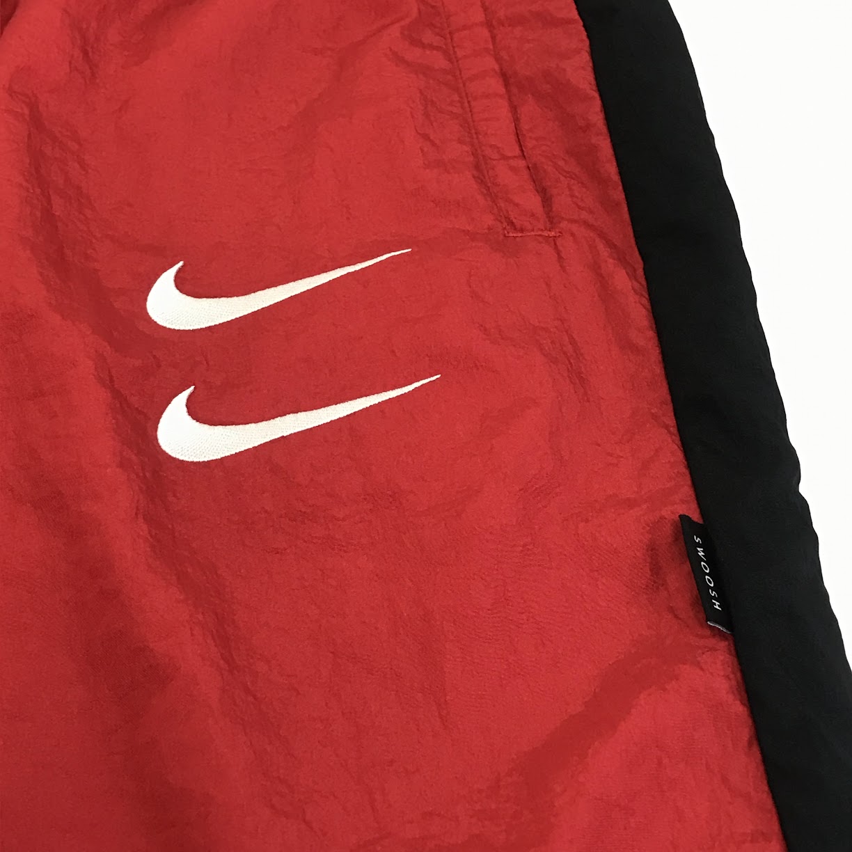 NIKE | ナイキ SWOOSH WOVEN JKT PANST ナイロンパンツ パンツ DD5125-657 レッド サイズ：M【倉吉店】