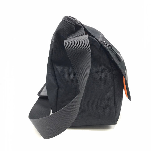 X-LARGE | エクストララージ POSTMAN SHOULDER BAG メッセンジャーバッグ 101223053001 ブラック【倉吉店】