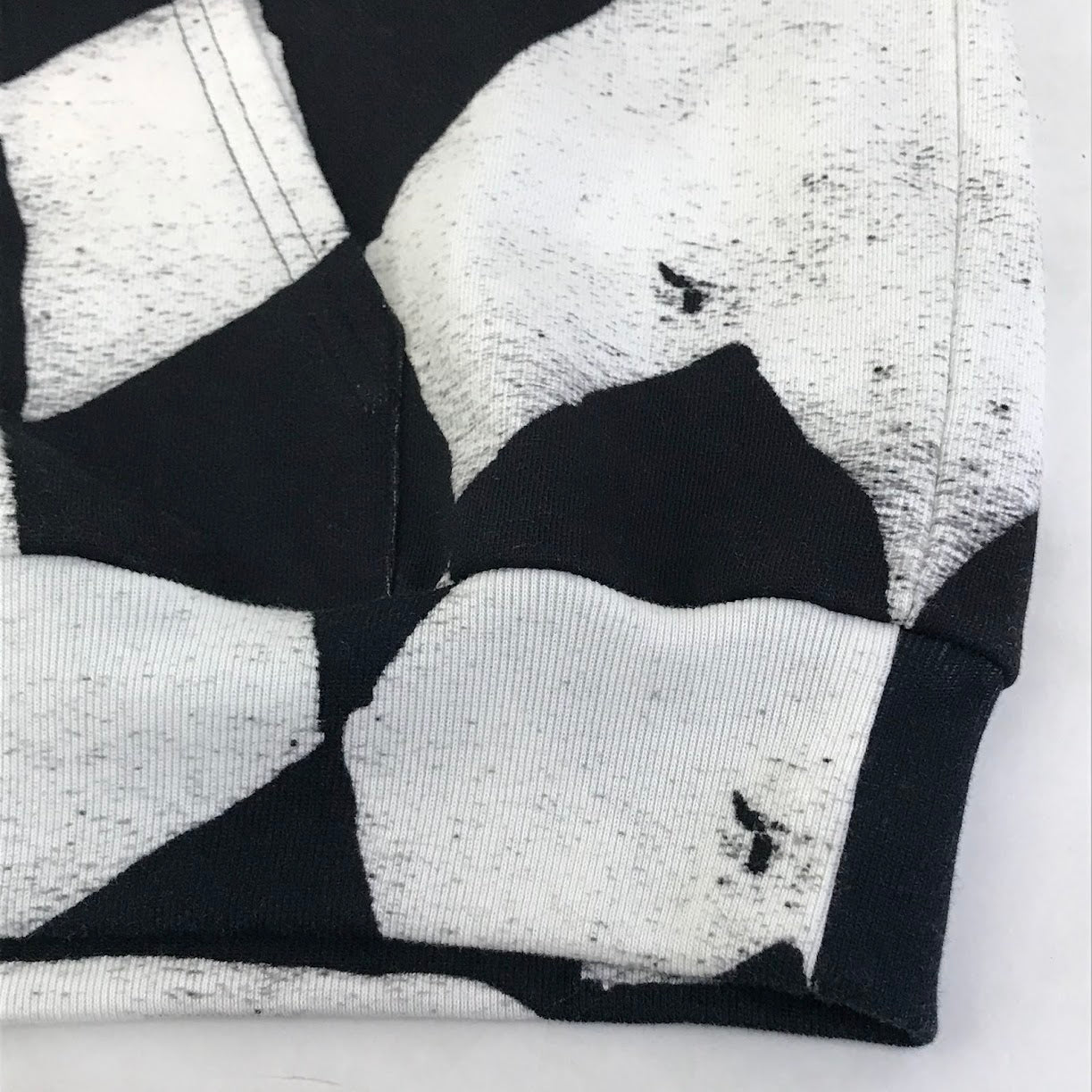 CELINE | セリーヌ Harry J.Wild Artist Print Hoodie プルオーバーパーカー パーカー 2Y619469Q ブラック×ホワイト サイズ：M【倉吉店】