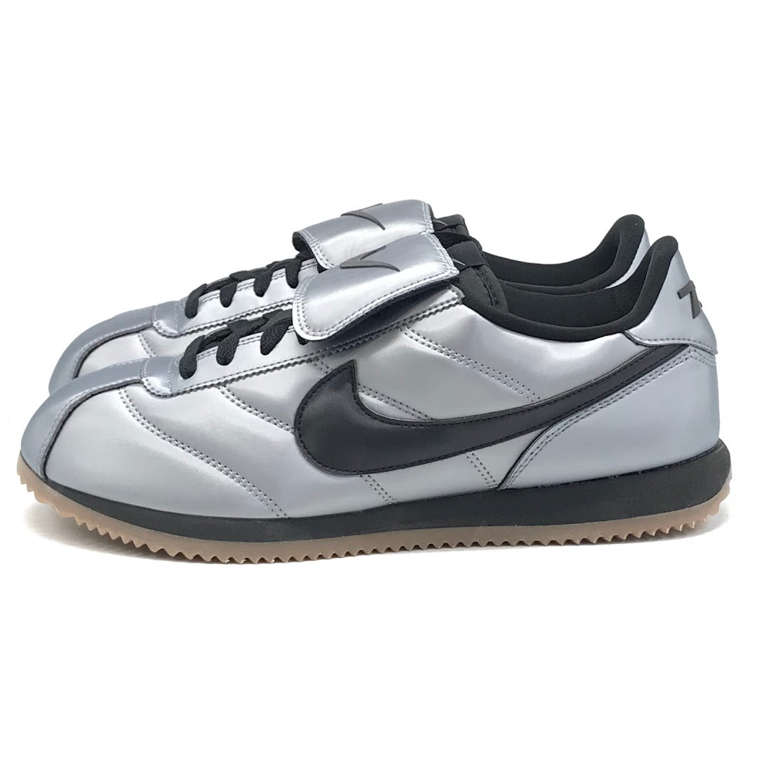 NIKE | ナイキ Cortez SE Tiempo Pack 'Metallic Cool Grey' スニーカー HQ3490-099 メタリッククールグレー 27.5cm【倉吉店】