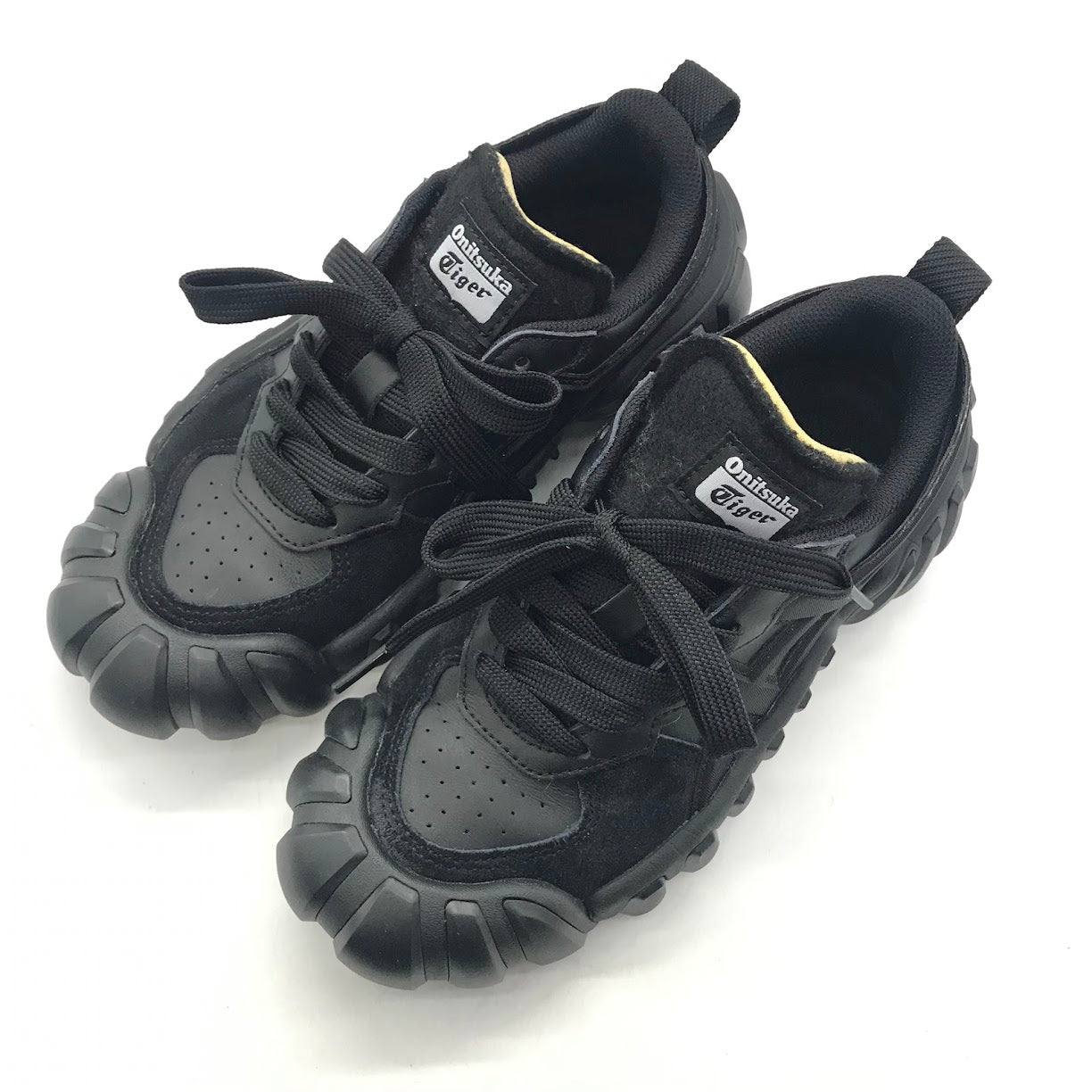 ONITSUKA TIGER | オニツカタイガー DENTIGRE LS スニーカー 1183B421 ブラック 24.5cm【倉吉店】