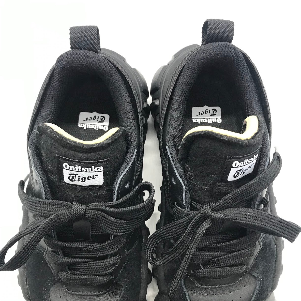ONITSUKA TIGER | オニツカタイガー DENTIGRE LS スニーカー 1183B421 ブラック 24.5cm【倉吉店】